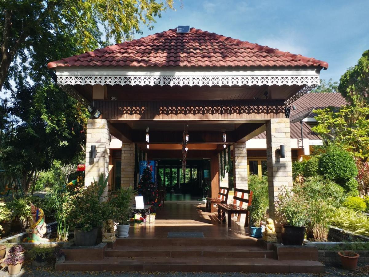 Sand Paisan Resort Pak Chong Екстериор снимка